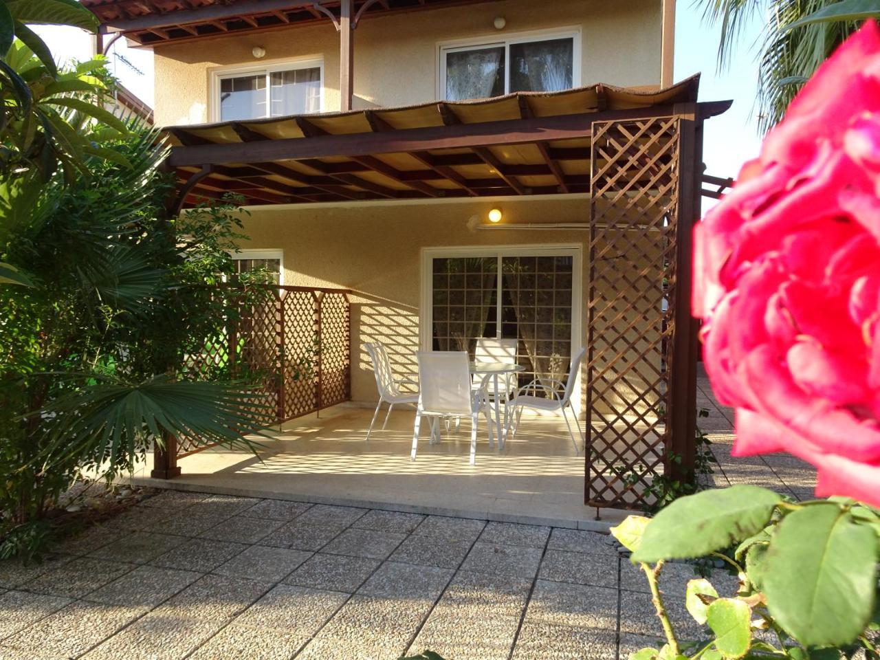 הוילה פרבוליה Maria Petros Beach Houses מראה חיצוני תמונה
